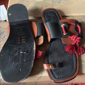 Cute ring toe sandals